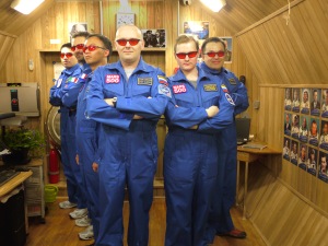 Mars500_crew_with_red_goggles